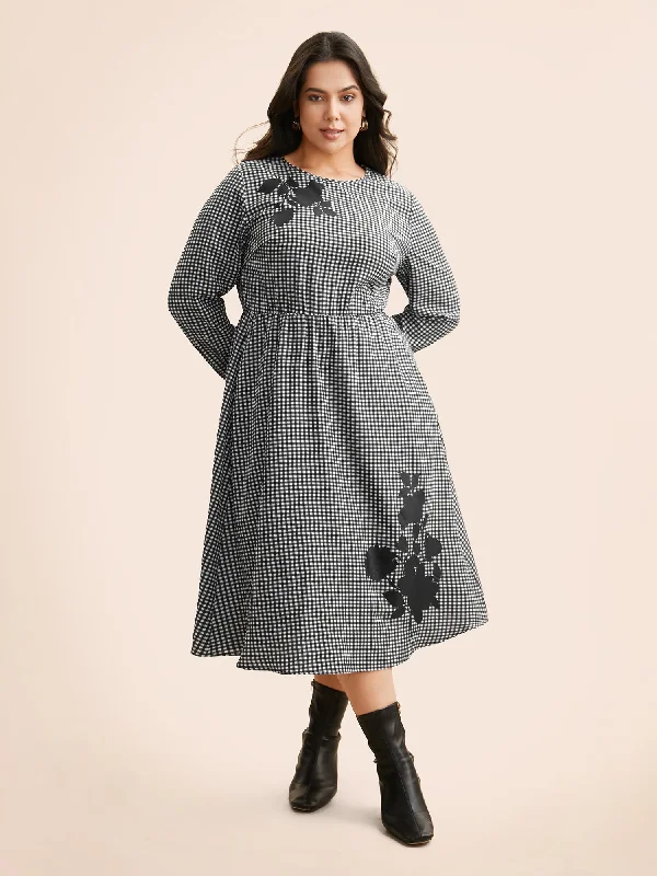 Limited Stock, Big Sale Gingham Silhouette Floral Print Midi Dress Chic Urban Fashion Look