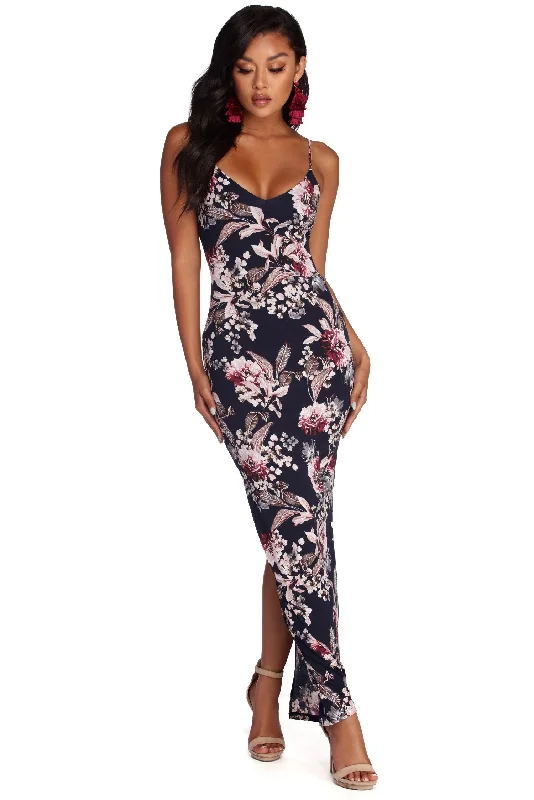 Find Your Unique Flair Twist In Florals Maxi Dress Charming Silhouette