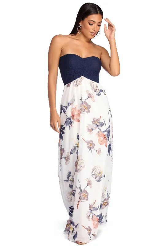 Hot Deals Passionate About Florals Maxi Dress Feminine Soft - Hued Look