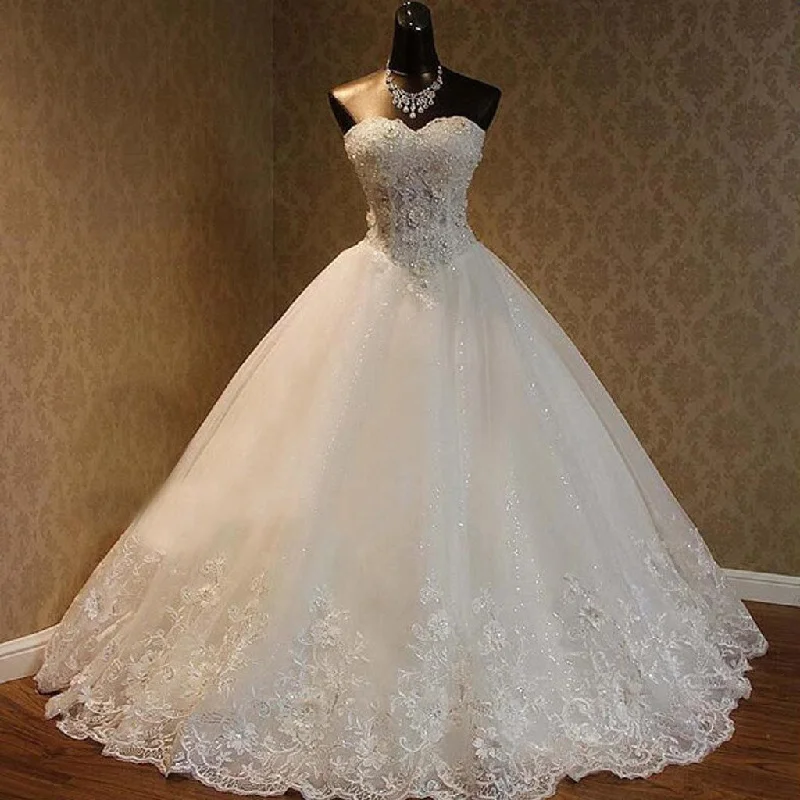 Quick Grab Deals Luxury Sweetheart Rhinestone Beaded White Lace Wedding Dresses, Tulle Bridal Gown, WD0025 Seasonal Trend