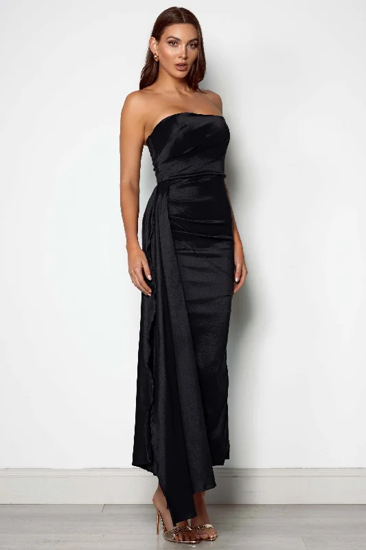 Forward Trendsetter Paulina Dress - Black Graceful Drape