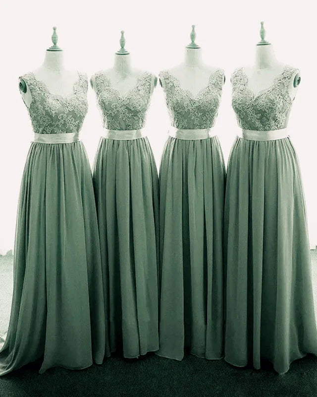 Must Haves Roycebridal Lace Sage Green Bridesmaid Dresses Boho V-neck Straps Appliques Rustic Countryside Charm Look