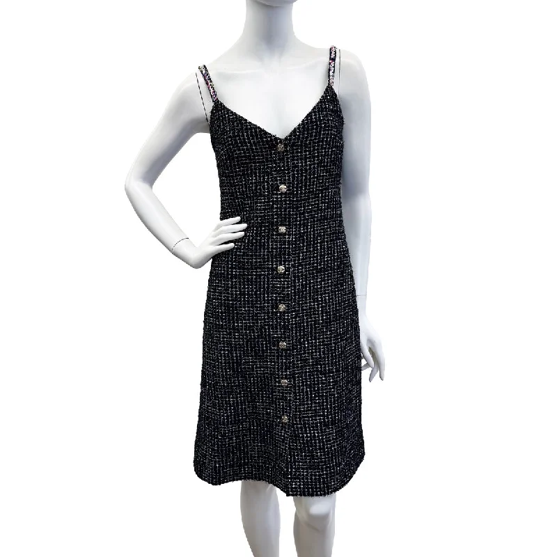 Flash Sales Chanel 2021 Tweed Sleeveless V-neck Dress Casual Weekend Relaxed Style