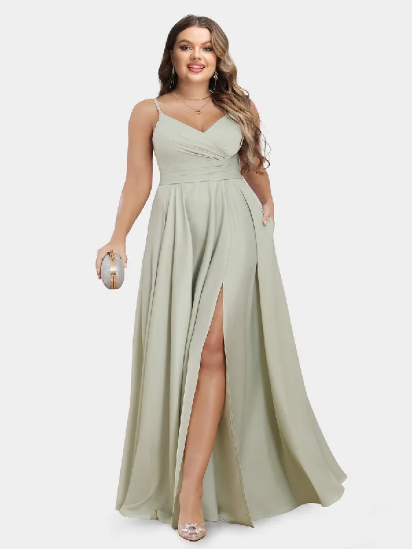 Get The Latest Trends A-Line/Princess Spaghetti Straps Sleeveless Plus Size Evening Dresses with Ruched Elegant Ensemble