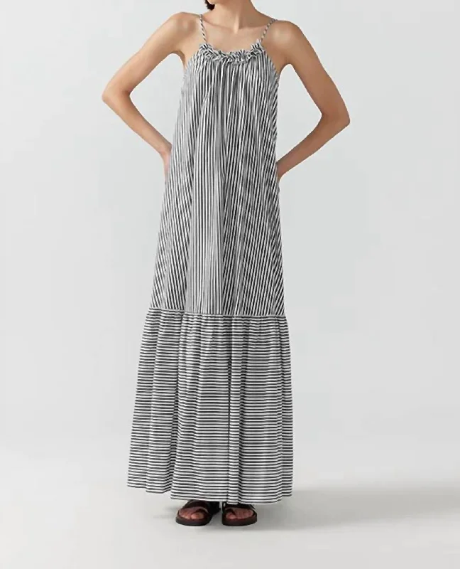 Additional Time-Limited Offers Bowie Maxi Dress In Black/white Charming Silhouette